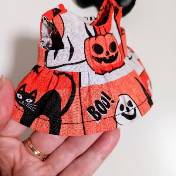 Spooky Halloween Jack o Lantern Pumpkin Dress and Bow Made to Fit Labubu - Picture 7 of 8